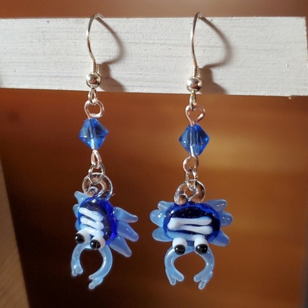 Glass Crab Earrings Handmade Artisan Glass Blue White Beaded Beach Summer Dangle - Picture 5 of 7
